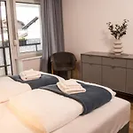 Ljubljana Urban Apartments - Quiet Stay & Free Parking
