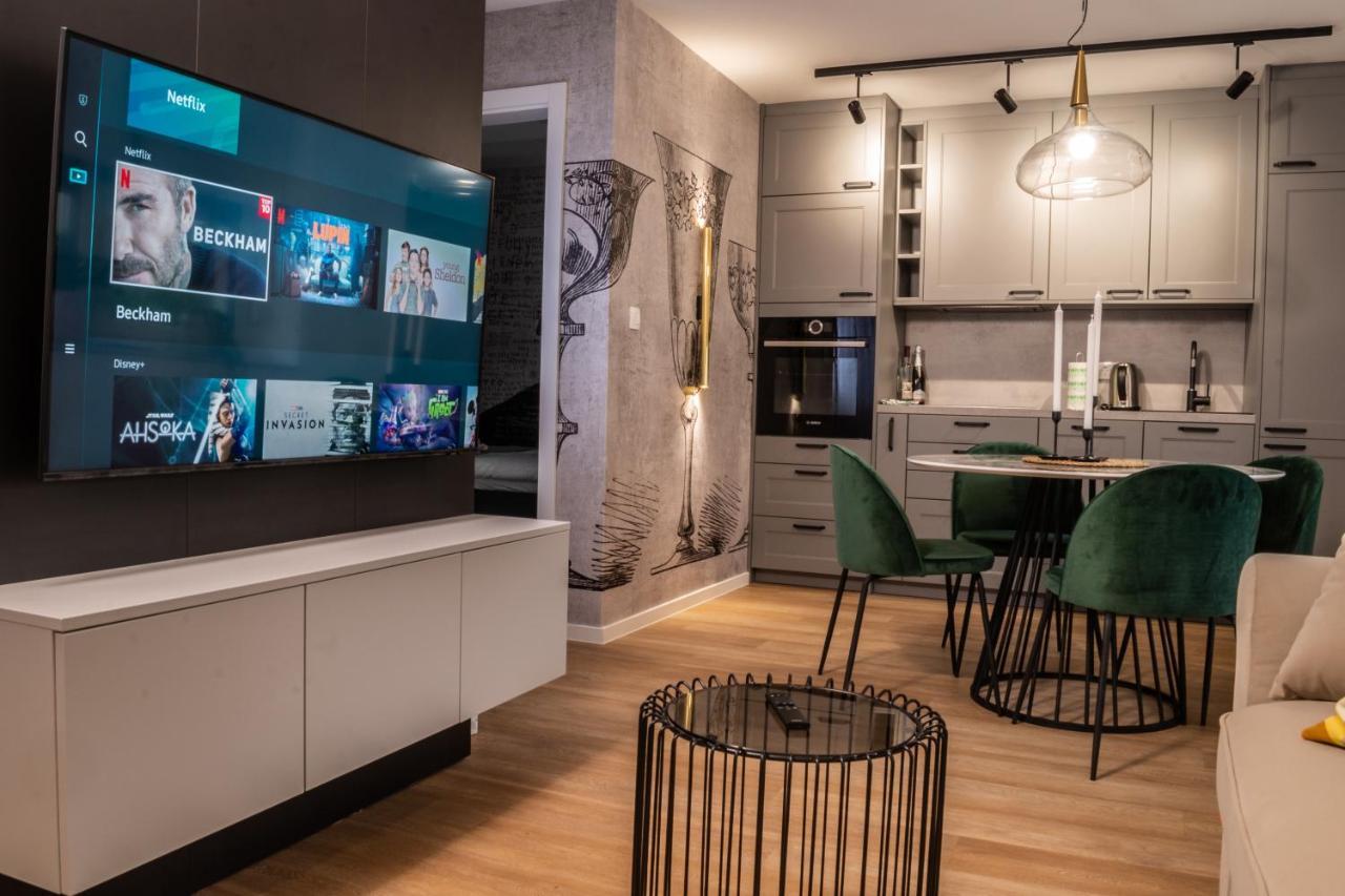 Urban - Quiet & Free Parking Appartement